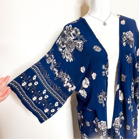 Anandas Collection Women's Blue Floral Kimono Cover-Up Size L - Picture 3 of 7
